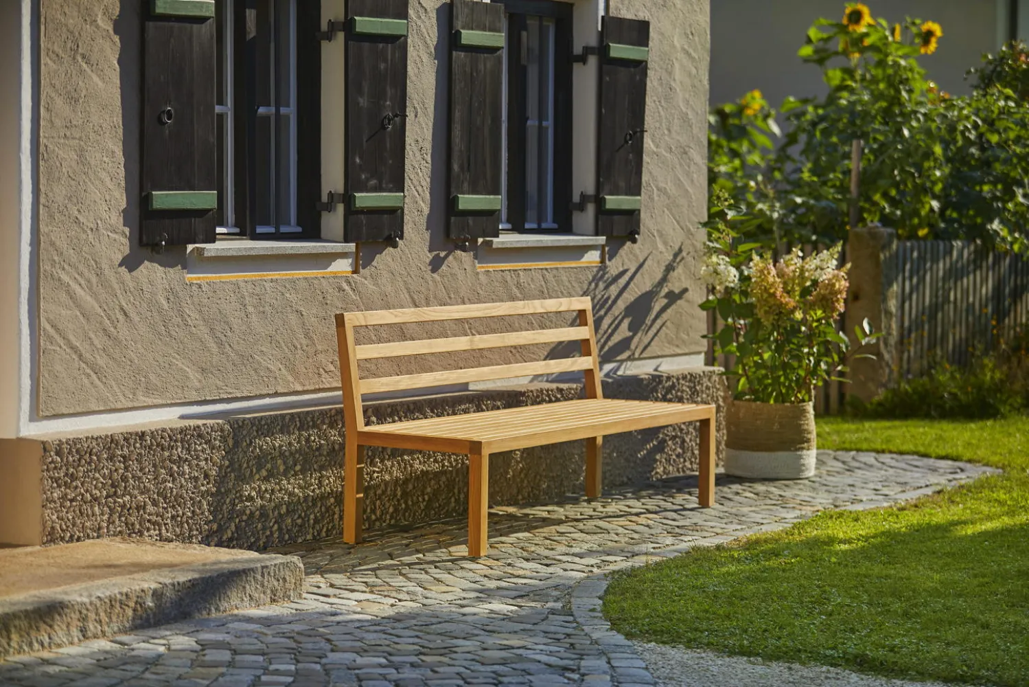 sandy|new-hampton-bank-oa.jpg